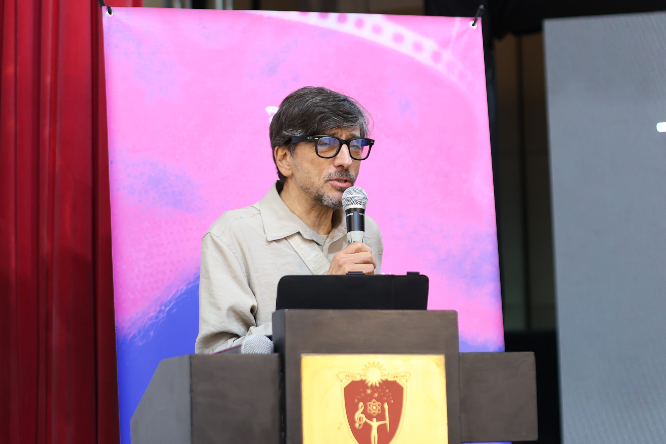 Sin oruga no hay mariposa, sin idea no hay película”: Gabriel Alba Gutiérrez